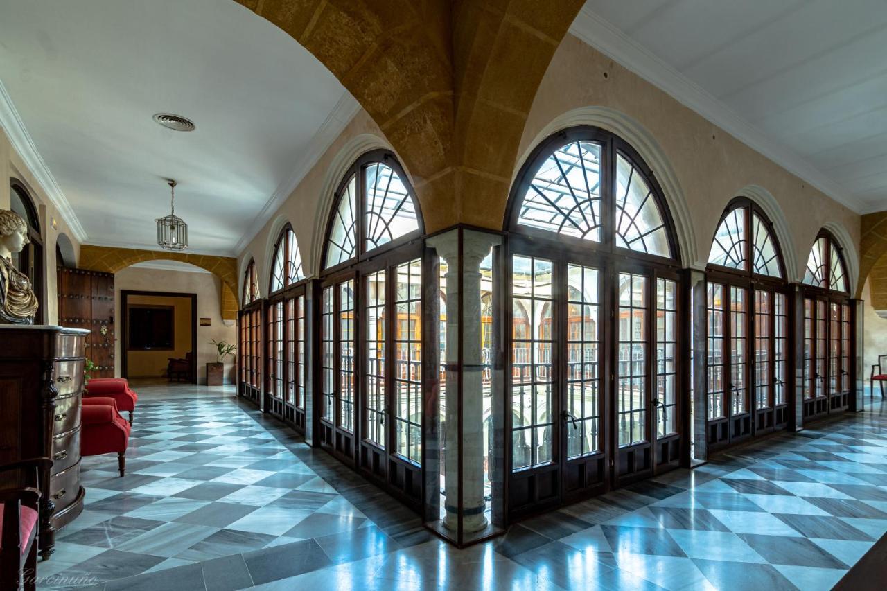 Palacio Marques De La Gomera Osuna Esterno foto
