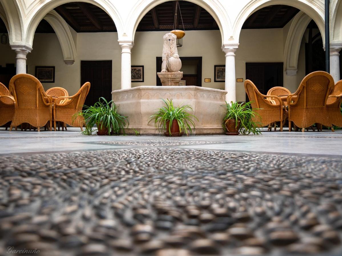 Palacio Marques De La Gomera Osuna Esterno foto